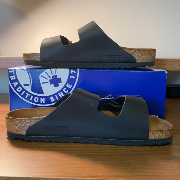 Birkenstock Other - Birkenstock Arizona Men’s black asst new
